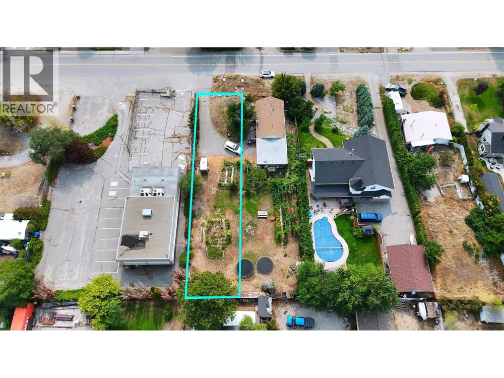 9700 Julia Street, Summerland