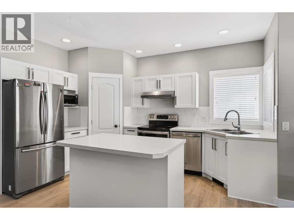 1322 Rose Abby Drive, West Kelowna