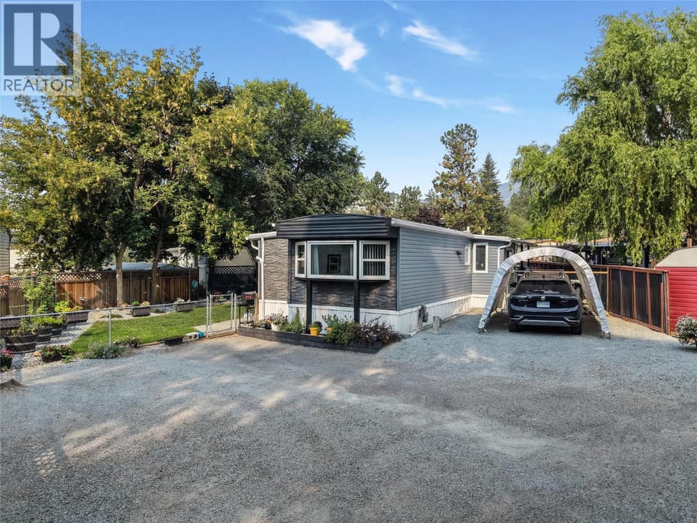 1999 97 Highway S Unit# 85, West Kelowna