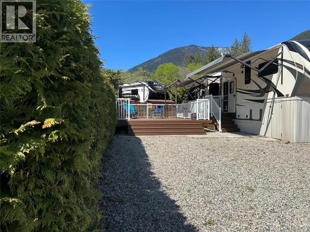 7298 3a highway Highway Unit# 43 Lot# 43, Nelson