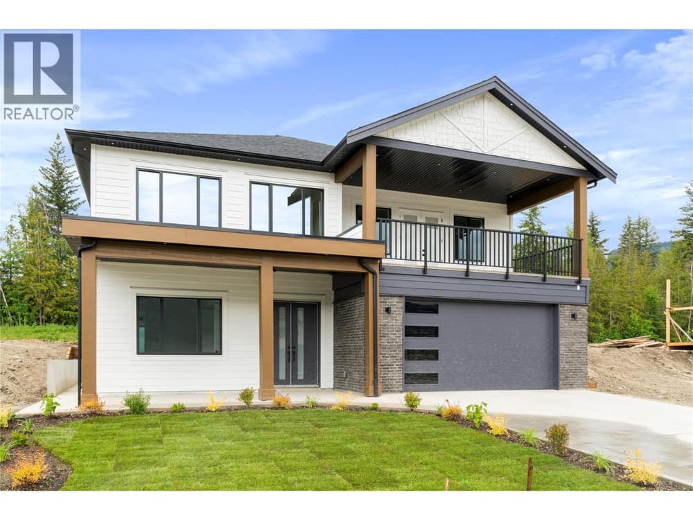 6841 42 Street NE, Salmon Arm