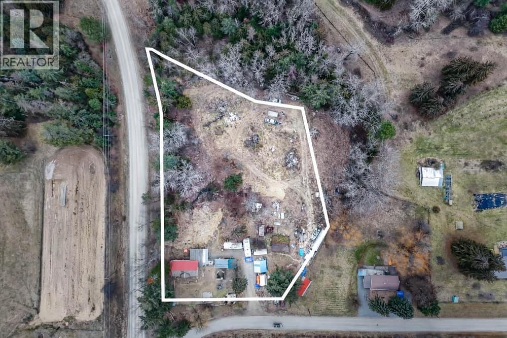 overview of approximate property lines.