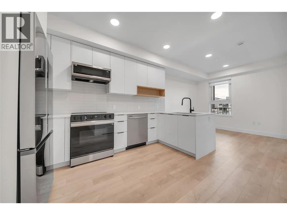 620 Coronation Avenue Unit# 502, Kelowna