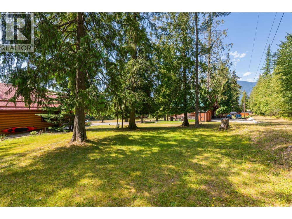 14304 MAIA Lane, Gray Creek