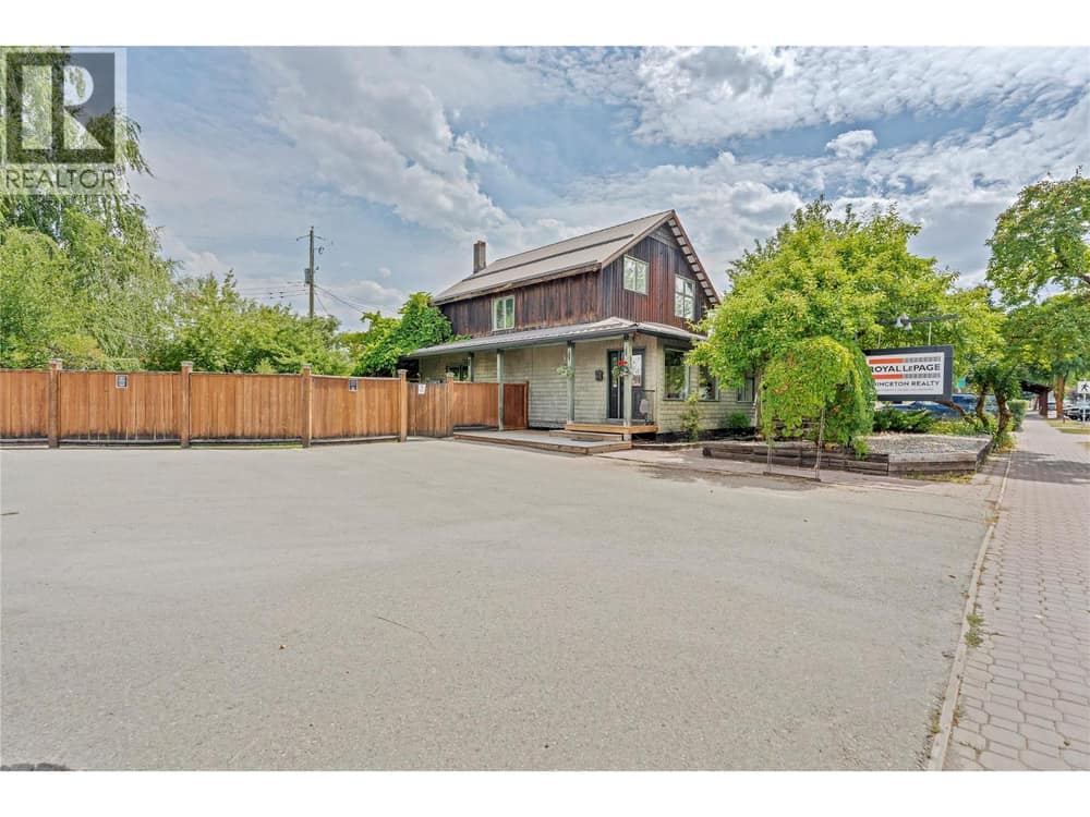 136 Vermilion Avenue, Princeton
