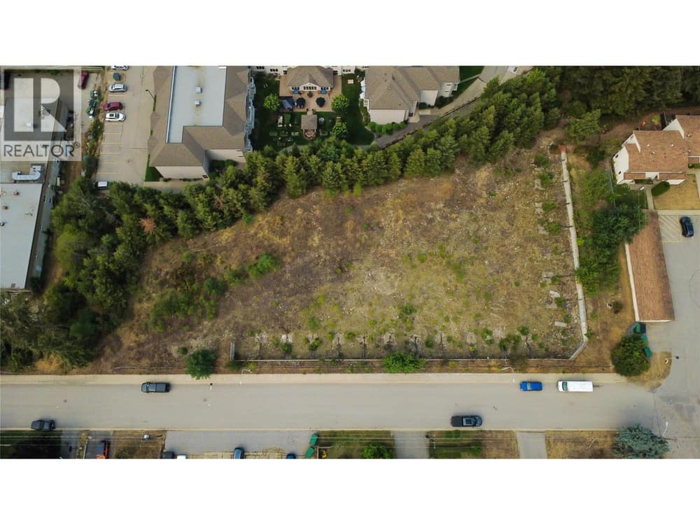 502 11th Avenue, Castlegar