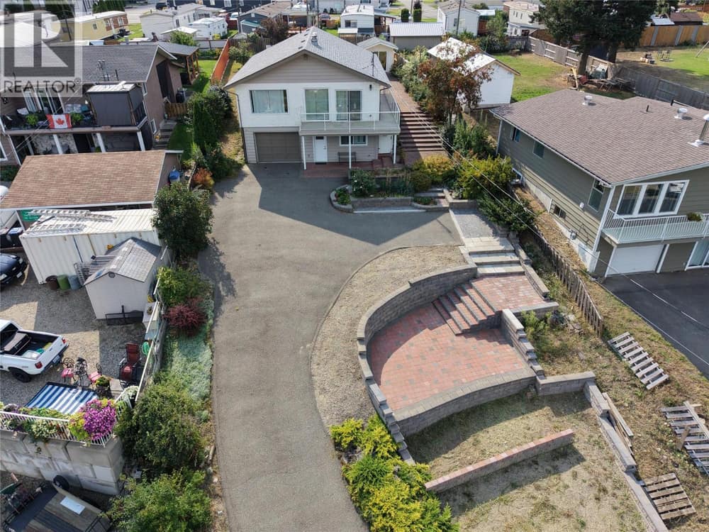 1225 Bay Drive, Chase