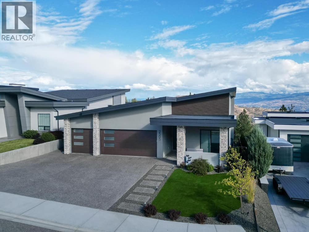 2505 Tallus Heights Drive, West Kelowna