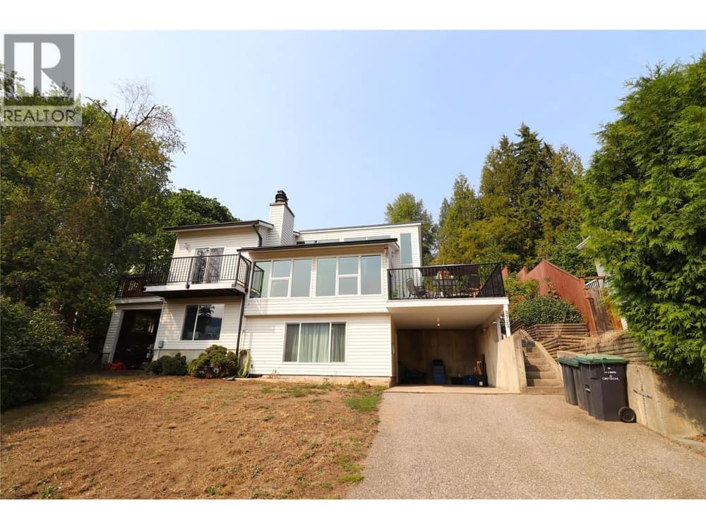 3702 9TH Avenue, Castlegar