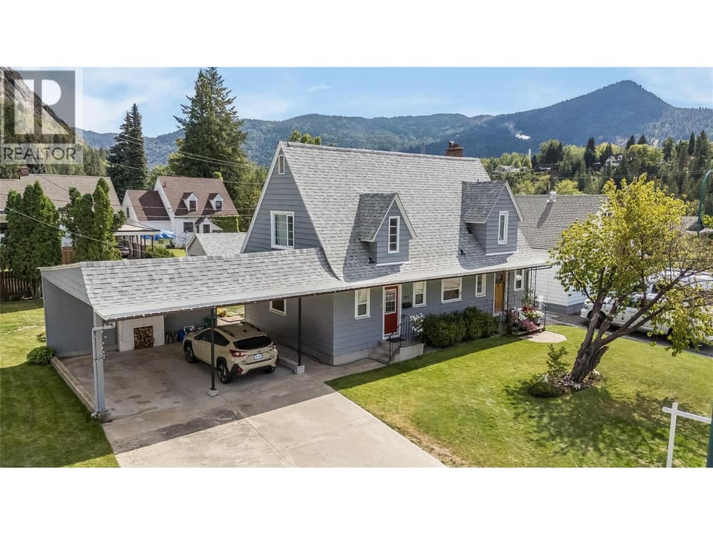 204 DIANA Crescent, Trail