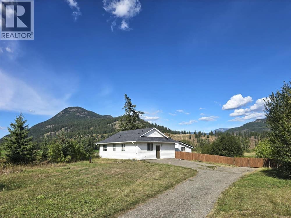197 24 Highway, Little Fort