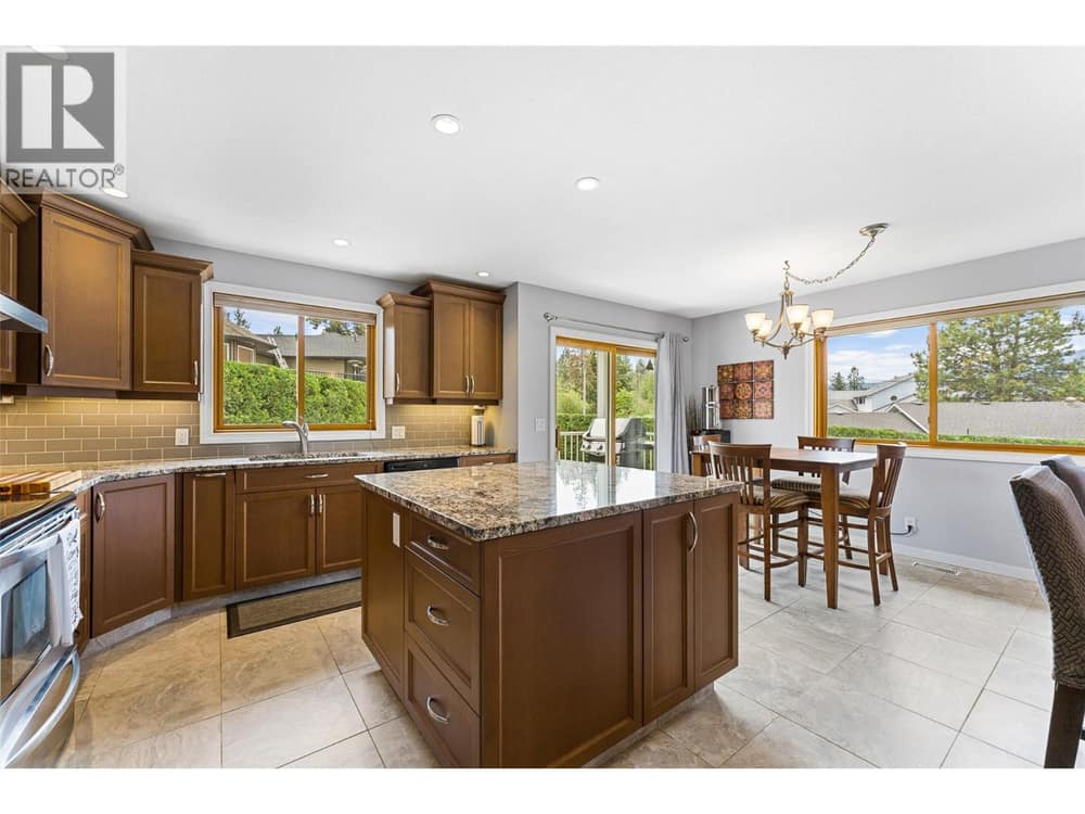 10911 Lehmann Road, Lake Country