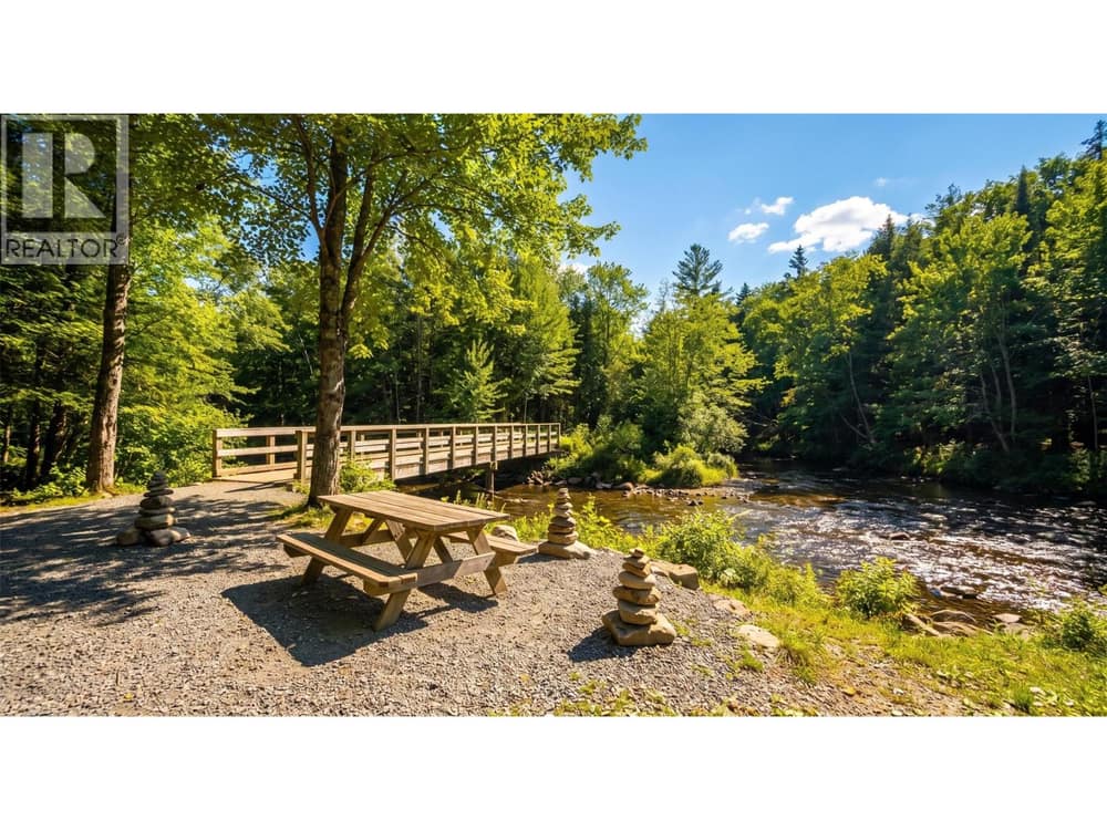 1748 Summers Creek Road, Princeton