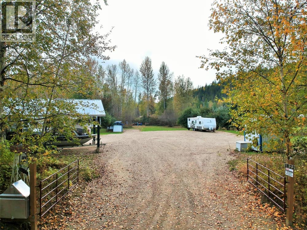 1822 Cemetery Road, Sicamous