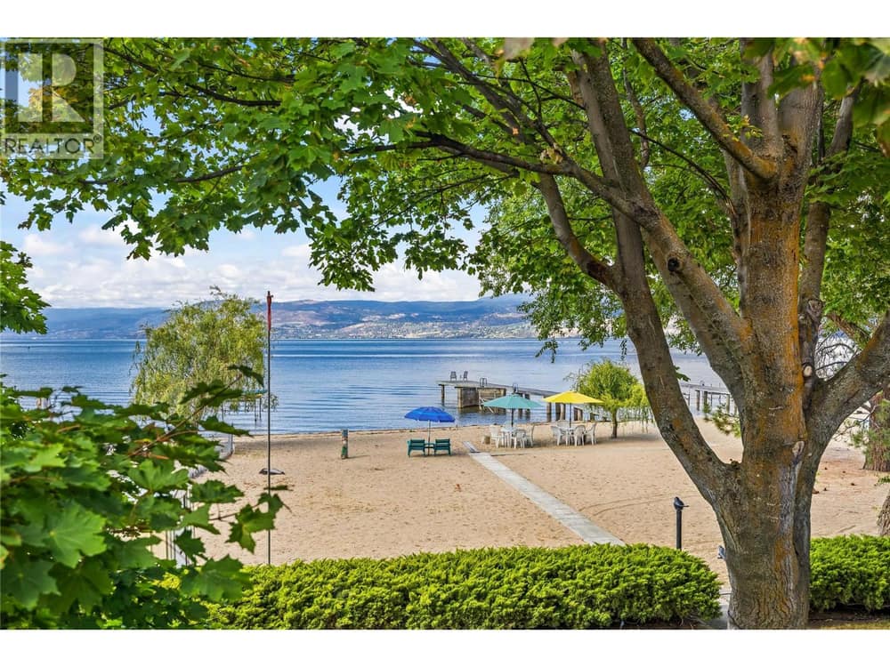 4088 Lakeshore Road, Kelowna