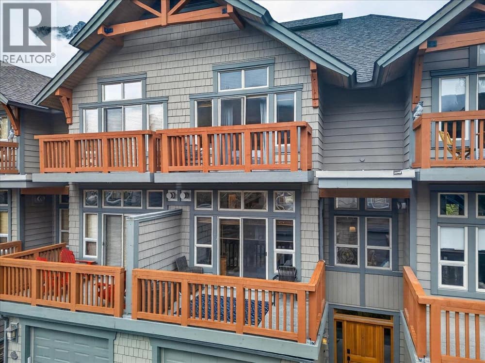 1856 Greywolf Drive Unit# 7, Panorama
