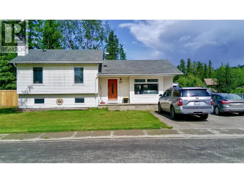 143 Bergeron Drive, Tumbler Ridge