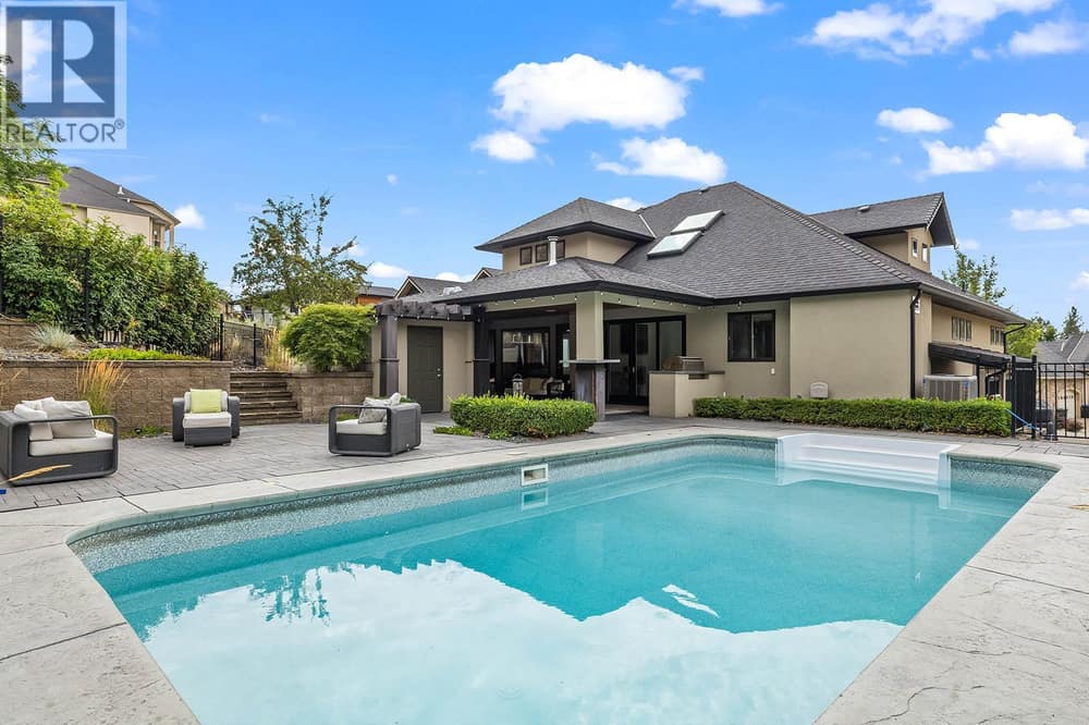 526 Caramillo Court, Kelowna