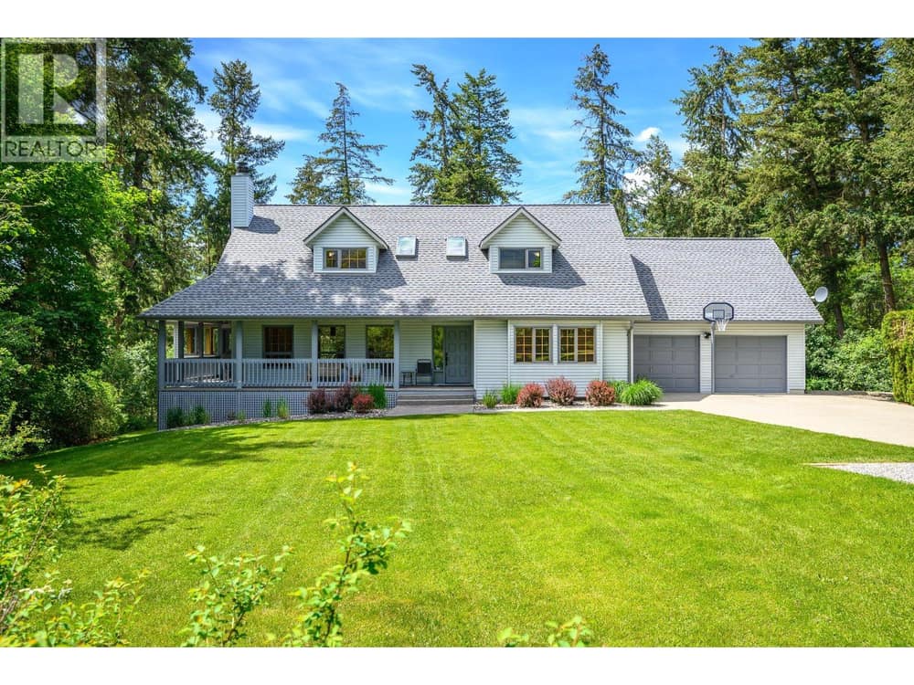 2245 Okanagan Street, Armstrong