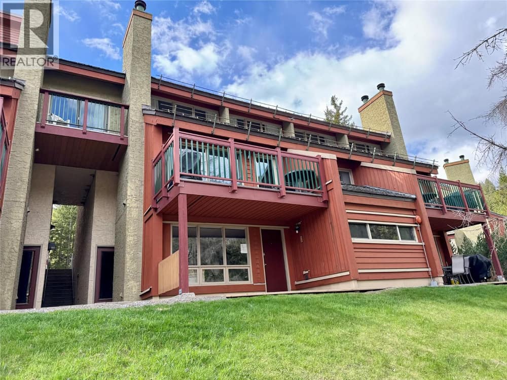 2030 PANORAMA Drive Unit# 528, Panorama