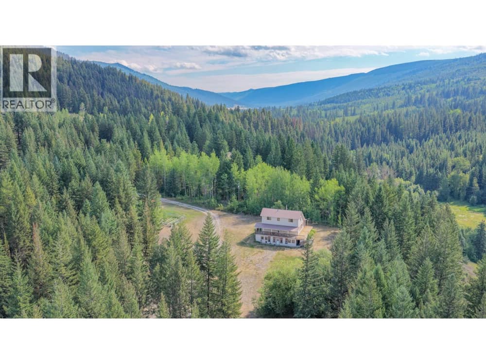 7250 China Valley Road, Falkland