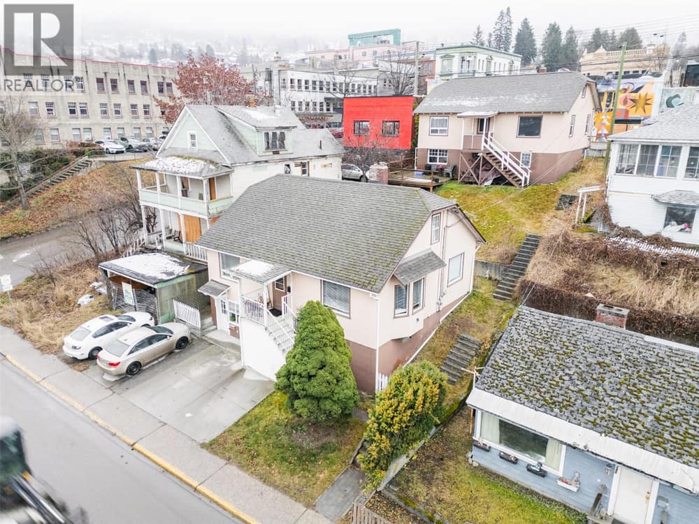 220-222 Vernon Street, Nelson