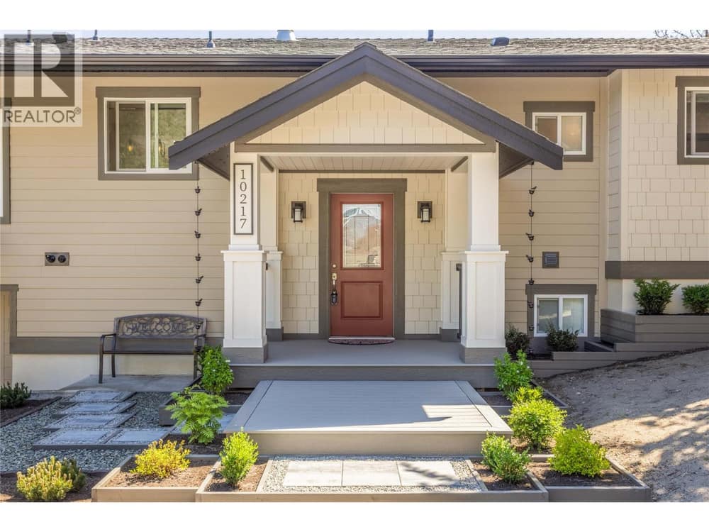 Great curb appeal