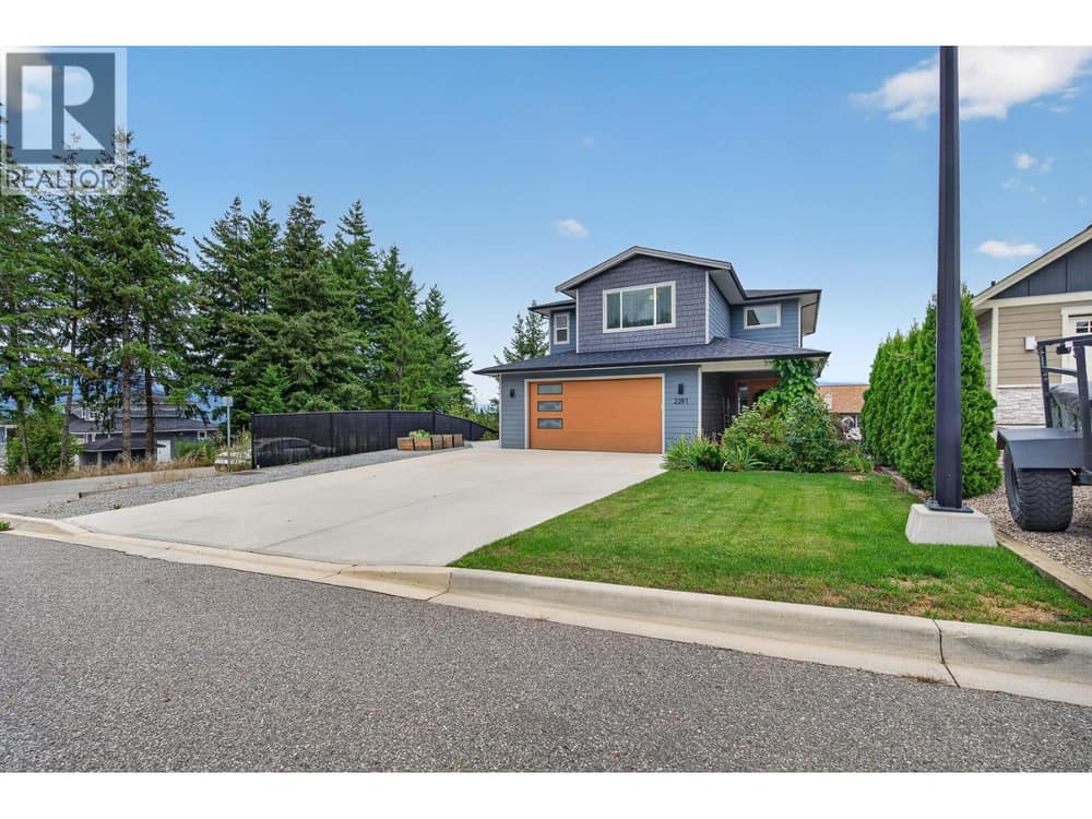 2291 4B Avenue SE, Salmon Arm