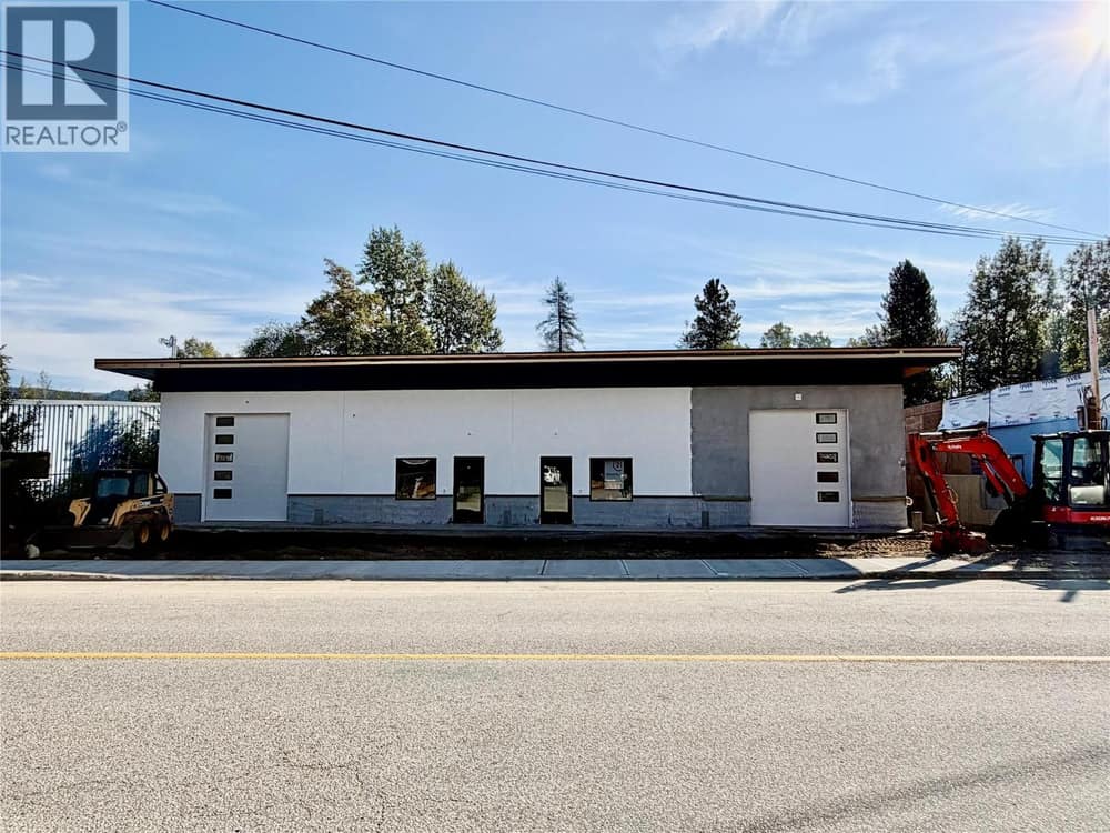 2241 6TH Avenue Unit# B, Castlegar