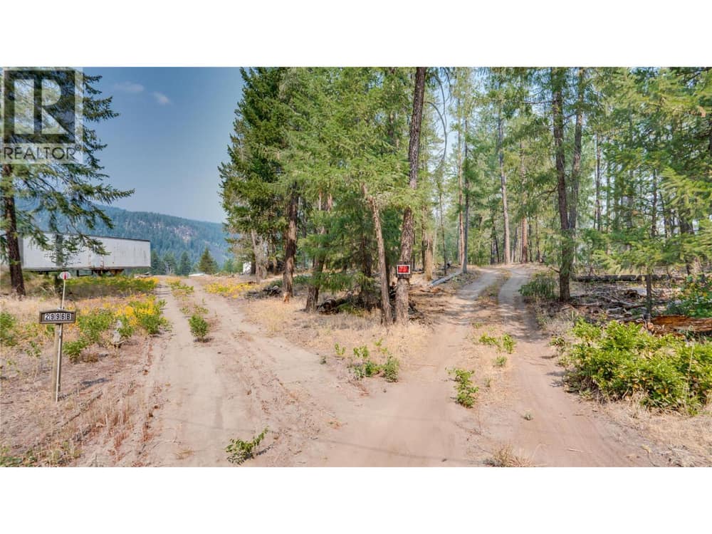 2 Dwellings on 19.54 Acres!