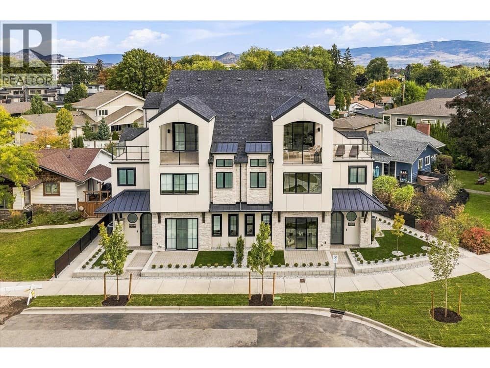2435 Taylor Crescent Unit# 2, Kelowna