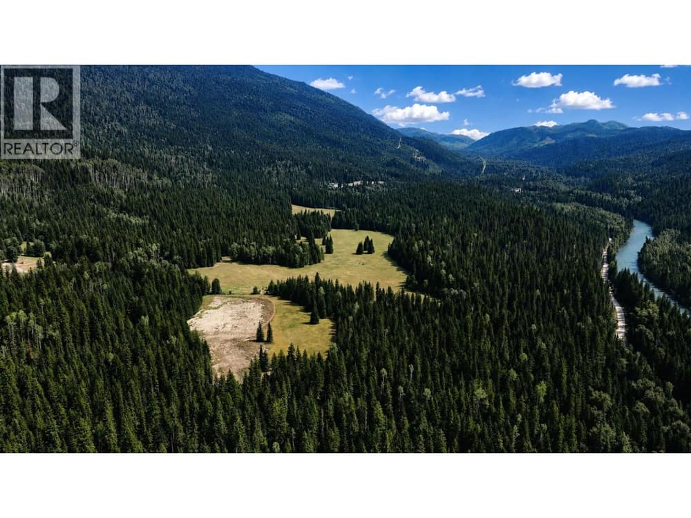 15370 Highway 31 Highway, Poplar Creek