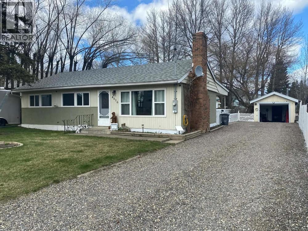 4616 50 Avenue, Chetwynd