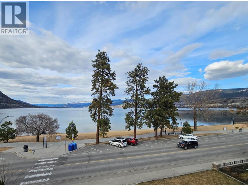 Okanagan Lake