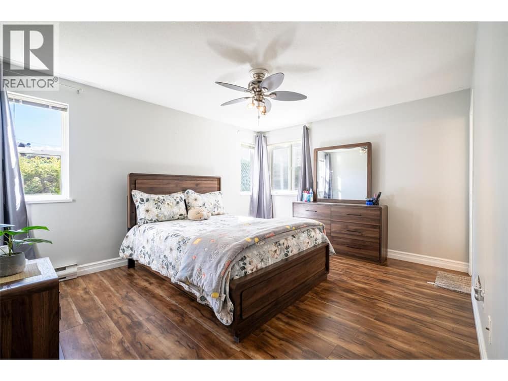 Master Bed Room
