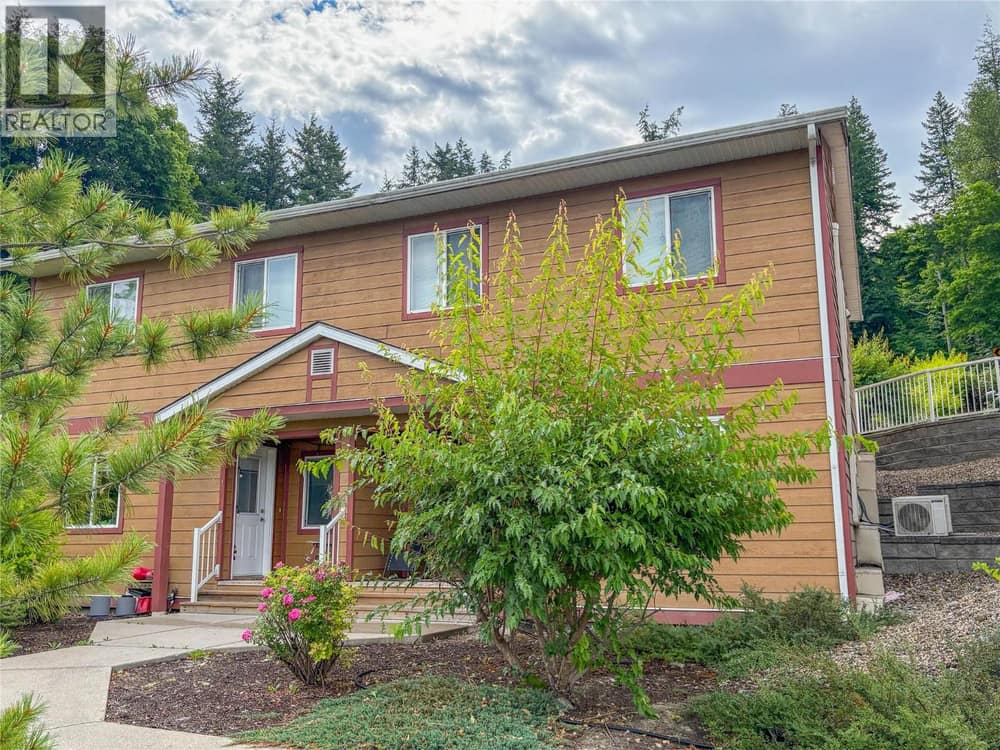 1070 1 Street SE Unit# 2, Salmon Arm