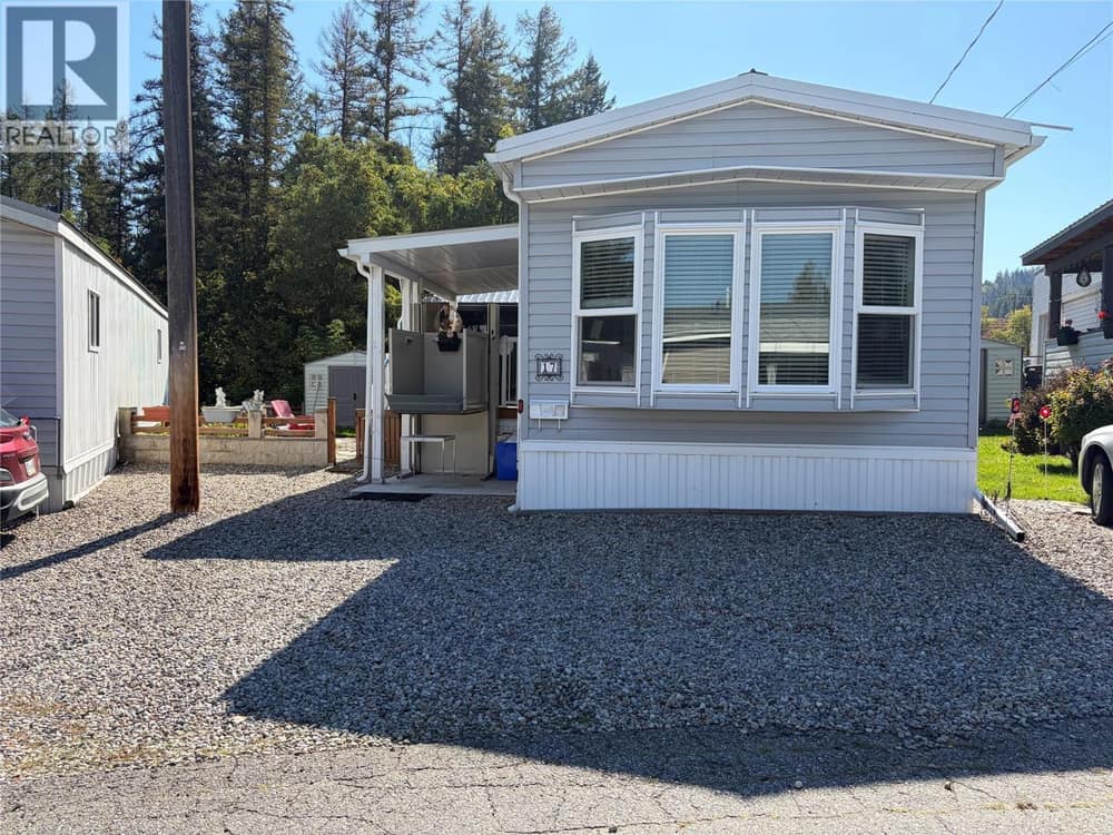 1601 COLUMBIA Avenue Unit# 17, Castlegar