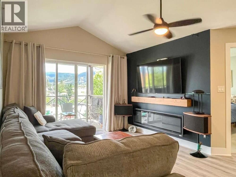 246 HASTINGS Avenue Unit# 405, Penticton