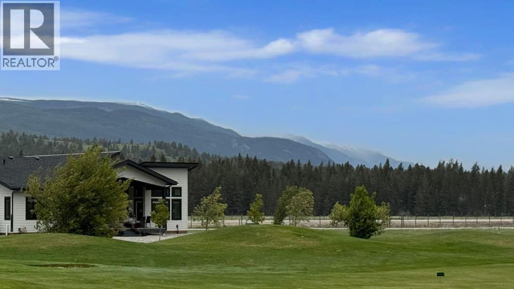 Beautiful setting on the Golf Course