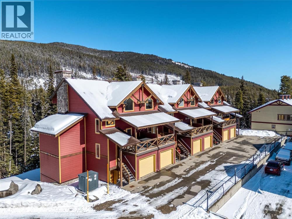 360 Strayhorse Road Unit# 3, Apex Mountain