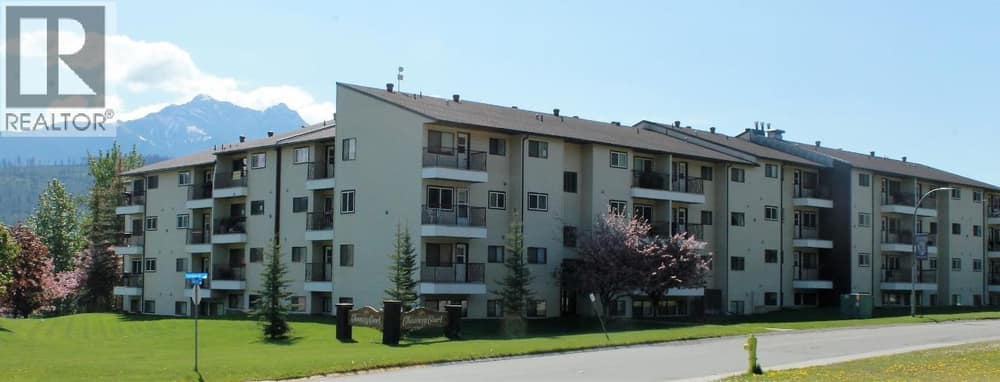 10 CARIBOO Drive Unit# 408, Elkford