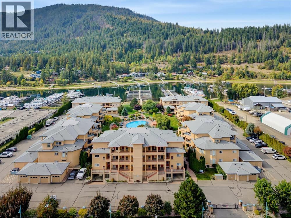 714 Riverside Avenue Unit# 47, Sicamous