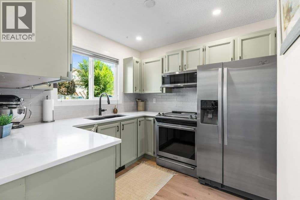 4200 Alexis Park Drive Unit# 17, Vernon