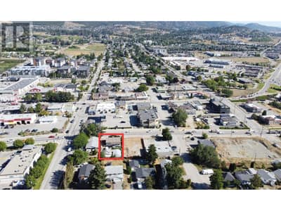 2441 Dobbin Road, West Kelowna
