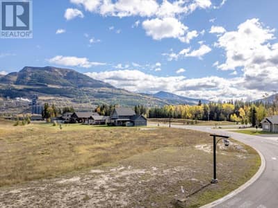2107 WHISKEY JACK Drive, Sparwood