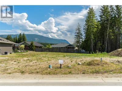 2715 GOLF COURSE Drive Unit# 10, Blind Bay