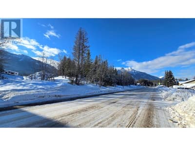 53 CARIBOO Drive, Elkford