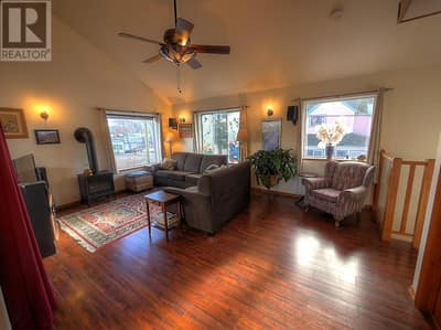 504 CENTRE Street, Kaslo