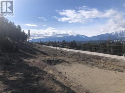 7585 REDSTREAK Road, Radium Hot Springs