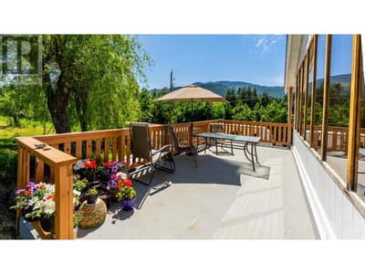 3660 63 Street SE, Salmon Arm